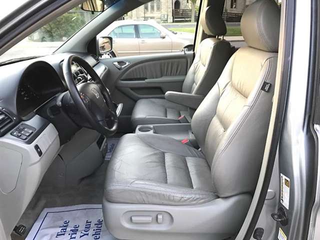 Honda Odyssey 2006 photo 7